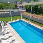Villa Zehra Vıllas